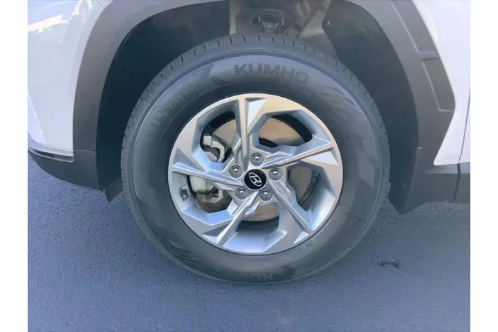 $24980 : Hyundai TUCSON 2023 AWD SEL image 10