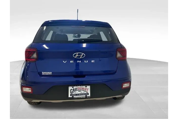 $17987 : Hyundai VENUE 2025 SE 4dr Cr image 6