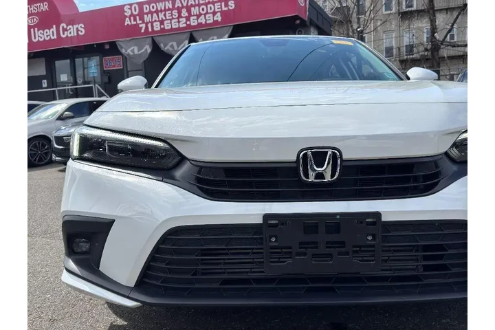 $22695 : Honda Civic 2024 Touring 4dr image 10