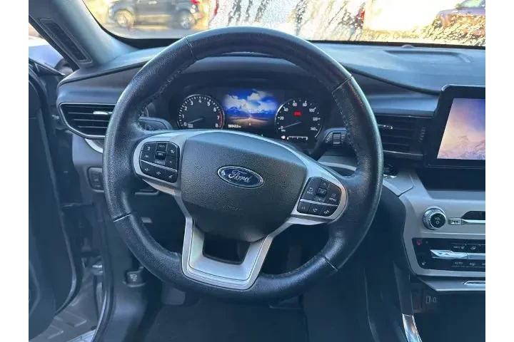 $25589 : Ford Explorer 2022 XLT 4dr S image 5