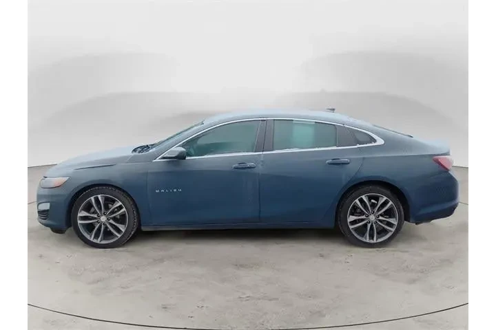 $20988 : Chevrolet Malibu 2024 LT 4dr image 2