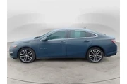 $20988 : Chevrolet Malibu 2024 LT 4dr thumbnail