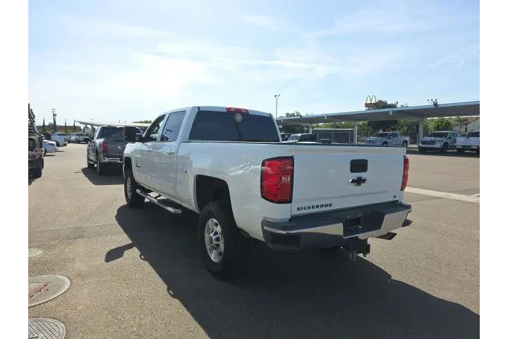 $28900 : Chevrolet Silverado 2500HD 2 image 4