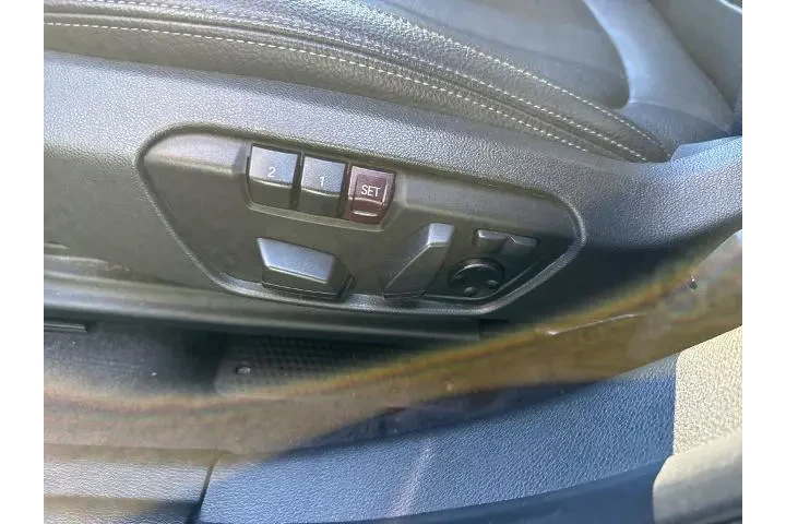 $19111 : BMW X1 2019 sDrive28i 4dr Sp image 9