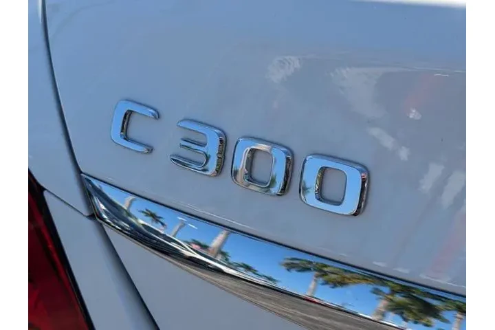 $21997 : Mercedes-Benz C-Class 2021 C image 10