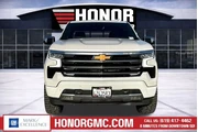 $37480 : Chevrolet Silverado 1500 202 thumbnail