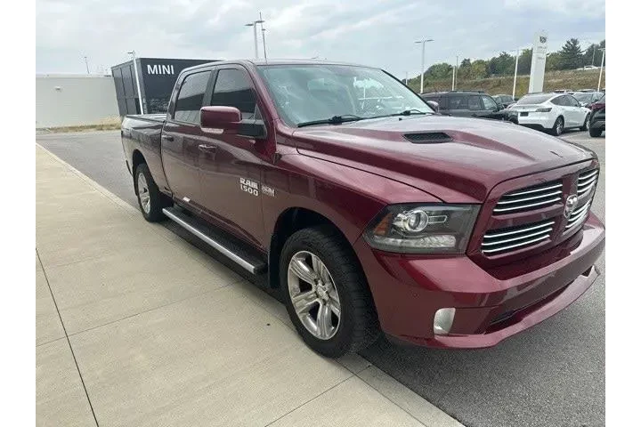 $18390 : Ram 1500 2017 4x4 Sport 4dr image 4