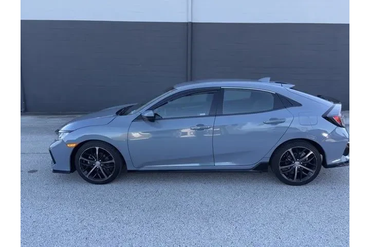 $17700 : Honda Civic 2020 Sport 4dr H image 1