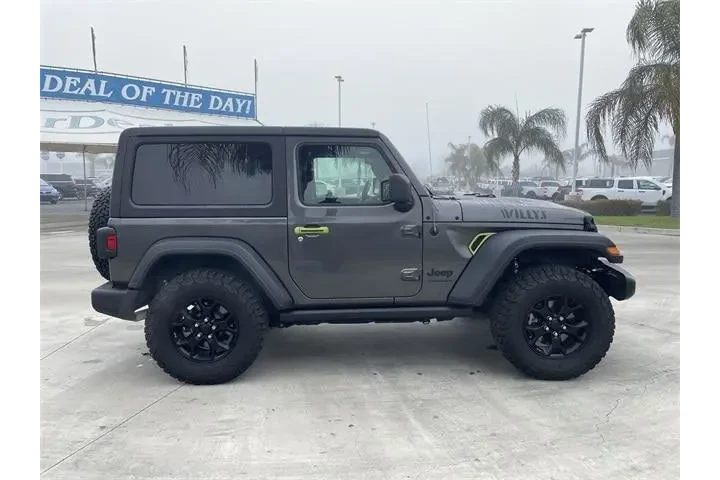 $25399 : Jeep Wrangler 2021 4x4 Sport image 9