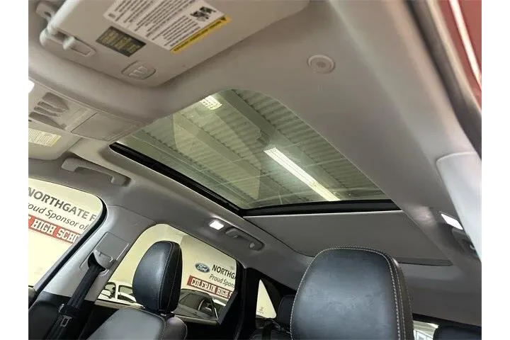 $17500 : Ford Escape 2021 AWD Titaniu image 4