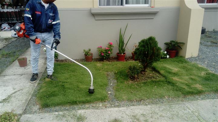 Mantenimiento de jardinería image 1