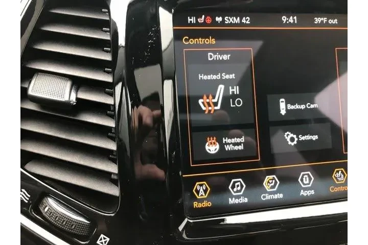 $28995 : Jeep Cherokee 2022 4x4 Limit image 9