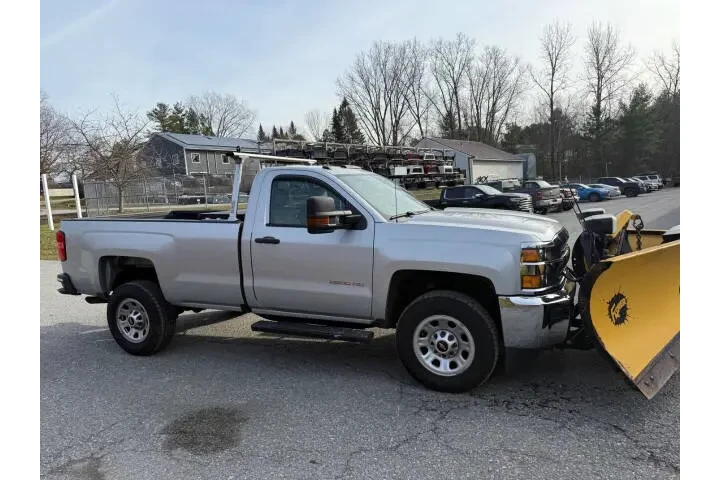 $30999 : 2018 Silverado 2500HD image 4