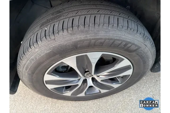 $27927 : Toyota Highlander 2020 AWD X image 10