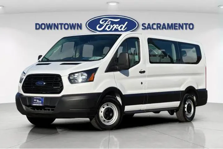$37323 : Ford Transit 2019 150 XL 3dr image 2