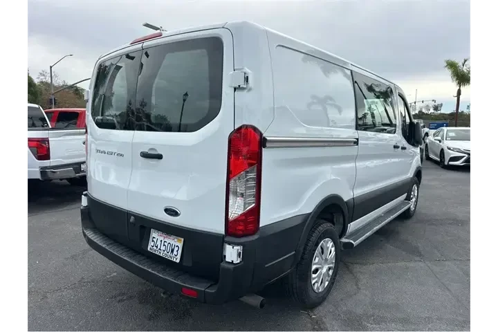 $29994 : Ford Transit 2021 250 3dr SW image 6