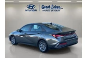 $19766 : Hyundai ELANTRA 2024 SEL 4dr thumbnail