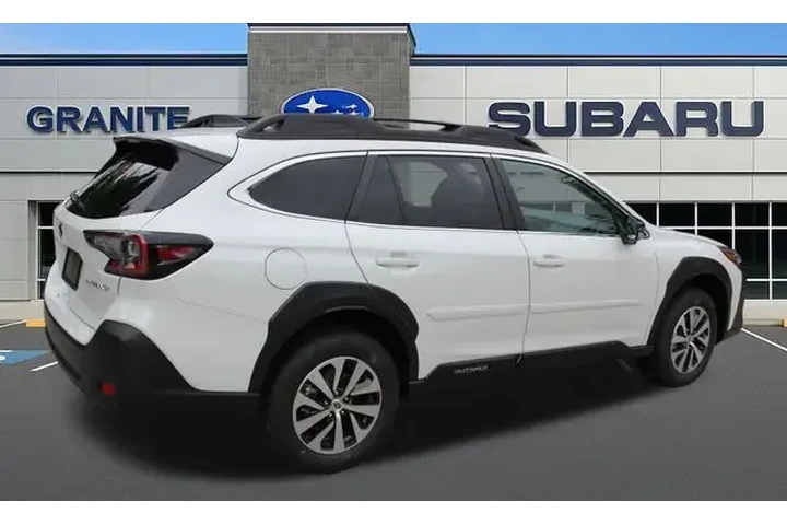 $31991 : Subaru Outback 2025 AWD Prem image 8