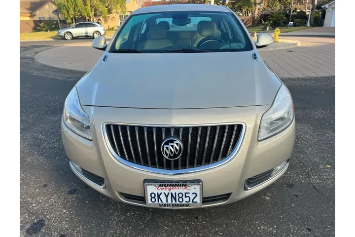 $9900 : 2012 Regal Premium 1 image 5