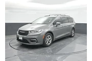 Chrysler Pacifica 2022 Limit