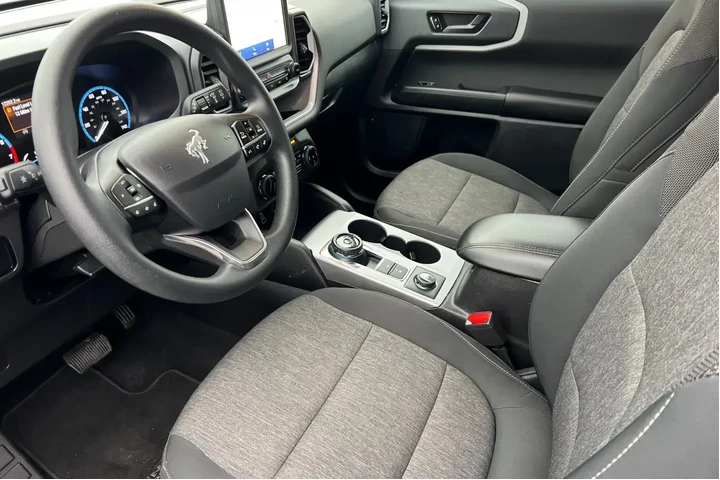 $27450 : Ford Bronco Sport 2024 AWD B image 10