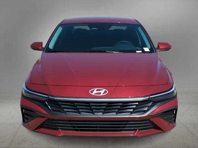 $25140 : New 2024 Hyundai ELANTRA SEL image 8