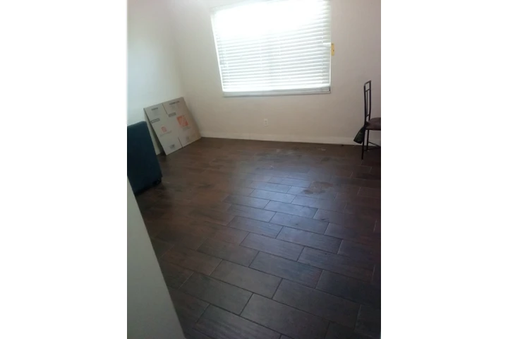 $500 : Cuarto en casa amplio image 4