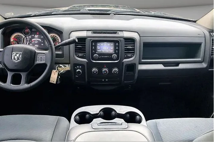 $11000 : Ram 1500 2013 4x4 Tradesman image 8