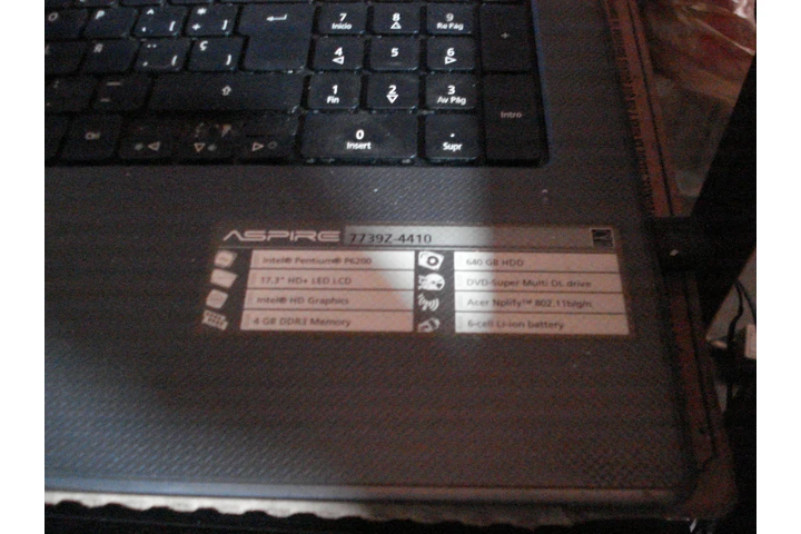 $1000 : ACER ASPIRE 17 PULGADAS image 2