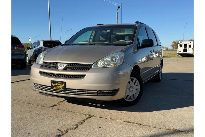 $6999 : 2005 Sienna LE - 7 Passenger image 6