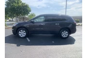 $7495 : 2015 Traverse LS thumbnail