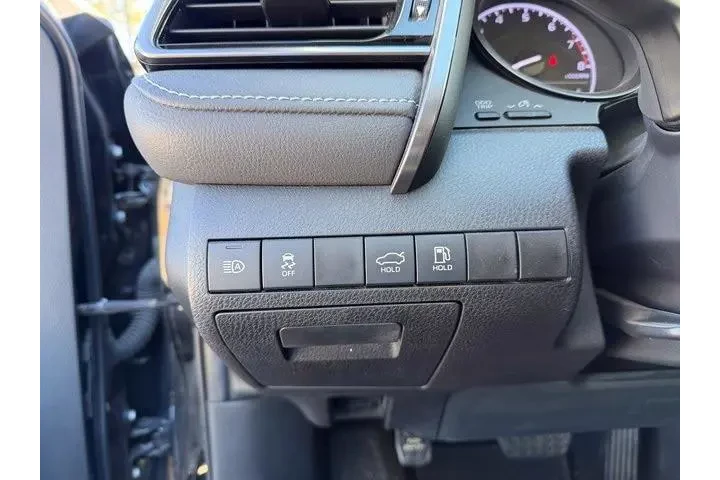 $24949 : Toyota Camry 2023 SE Nightsh image 8