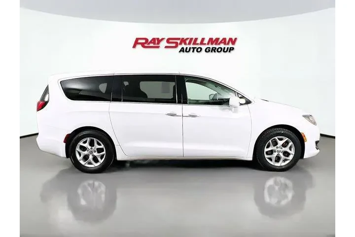 $10975 : Chrysler Pacifica 2018 Touri image 8