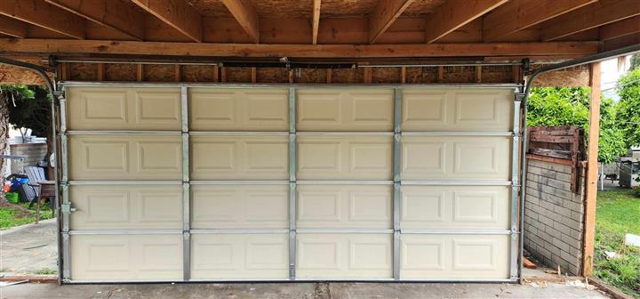 Pre owned garage door image 2