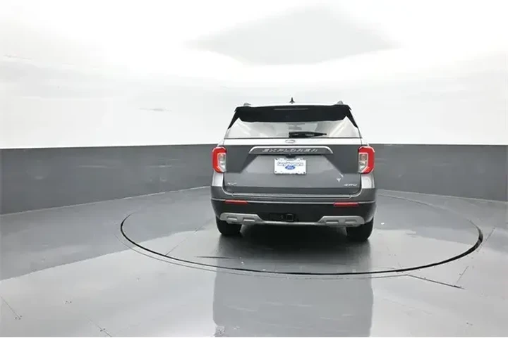 $29695 : Ford Explorer 2022 AWD XLT 4 image 6