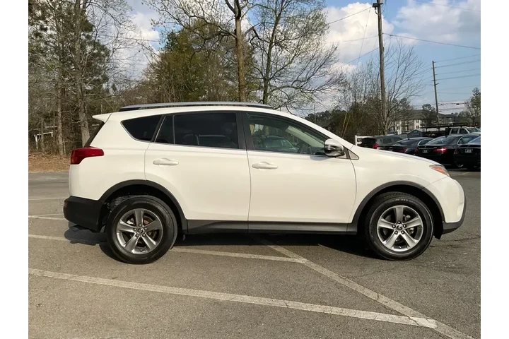 $13985 : Toyota RAV4 2015 XLE 4dr SUV image 3
