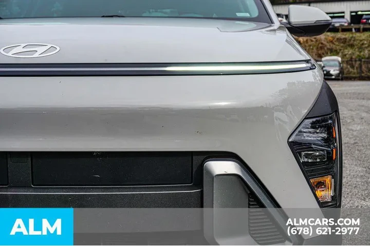 $19920 : Hyundai KONA 2025 SEL 4dr Cr image 10