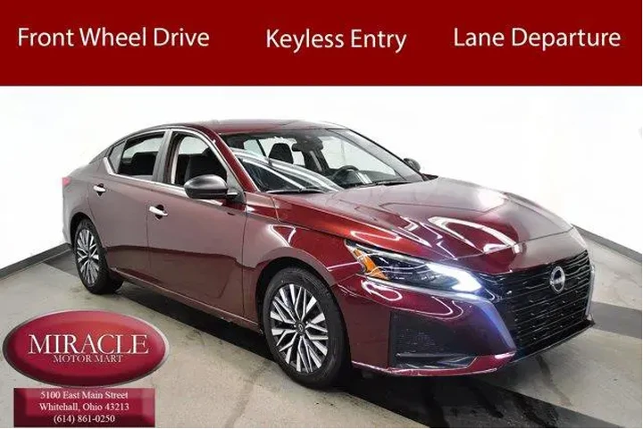 $21994 : Nissan Altima 2025 2.5 SV 4d image 1
