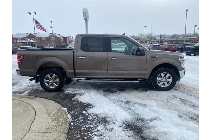 $25000 : Ford F-150 2019 4x4 XLT 4dr image 4
