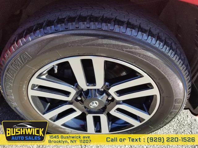 $37995 : Used 2020 4Runner Limited 4WD image 8