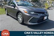 $28498 : PRE-OWNED 2022 TOYOTA CAMRY H thumbnail