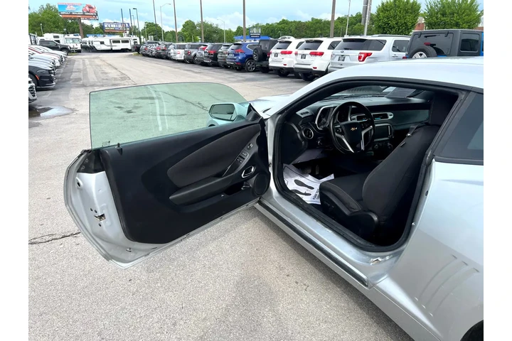 $15980 : 2015 Camaro 2dr Cpe LT w/1LT image 10
