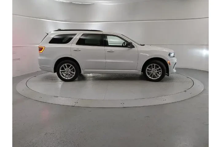 $34999 : Dodge Durango 2023 AWD GT 4d image 2
