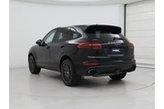 $29998 : Porsche Cayenne 2017 AWD Pla thumbnail