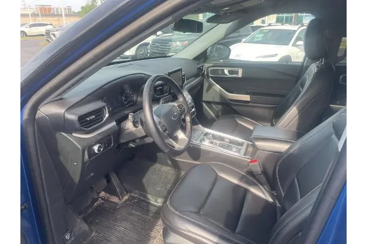 $31025 : Ford Explorer 2023 AWD XLT 4 image 10