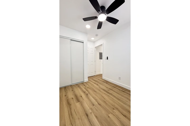 $1700 : Casita1 recamaraHuntingtonPark image 3