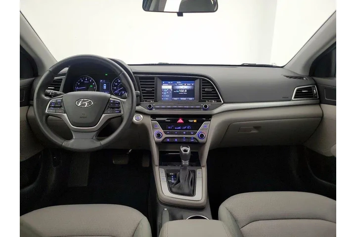 $12998 : Hyundai ELANTRA 2017 SE 4dr image 9