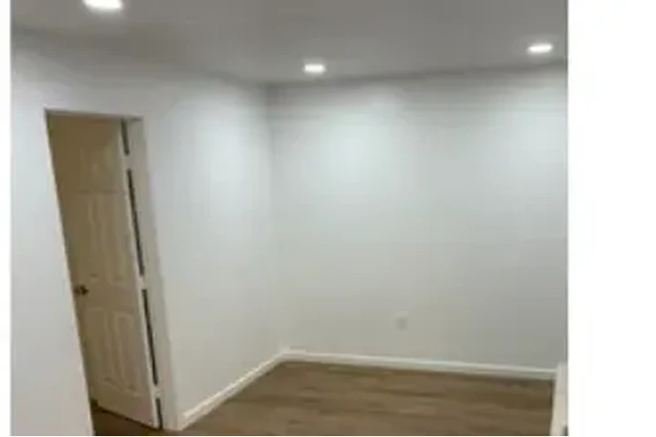 $1700 : ESTUDIO EN  RENTA  PERRIS image 7