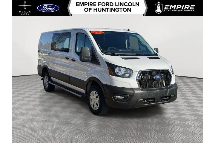 $30959 : Ford Transit 2024 250 3dr SW image 1