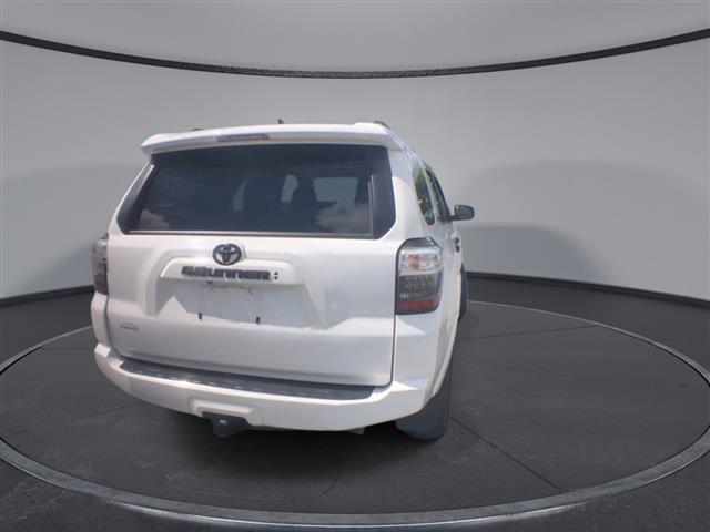 $34800 : PRE-OWNED 2020 TOYOTA 4RUNNER image 8